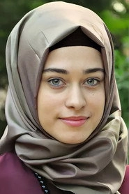 Ảnh diễn viên Büşra Ayaydın