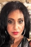Ảnh diễn viên Elena Khan